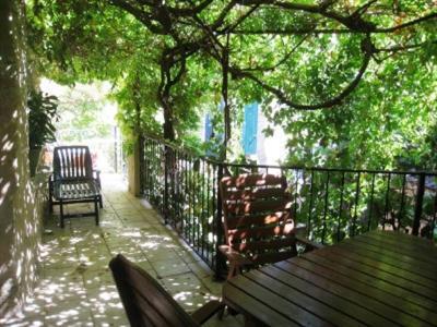 Dallage sur terrasse (Cucuron)